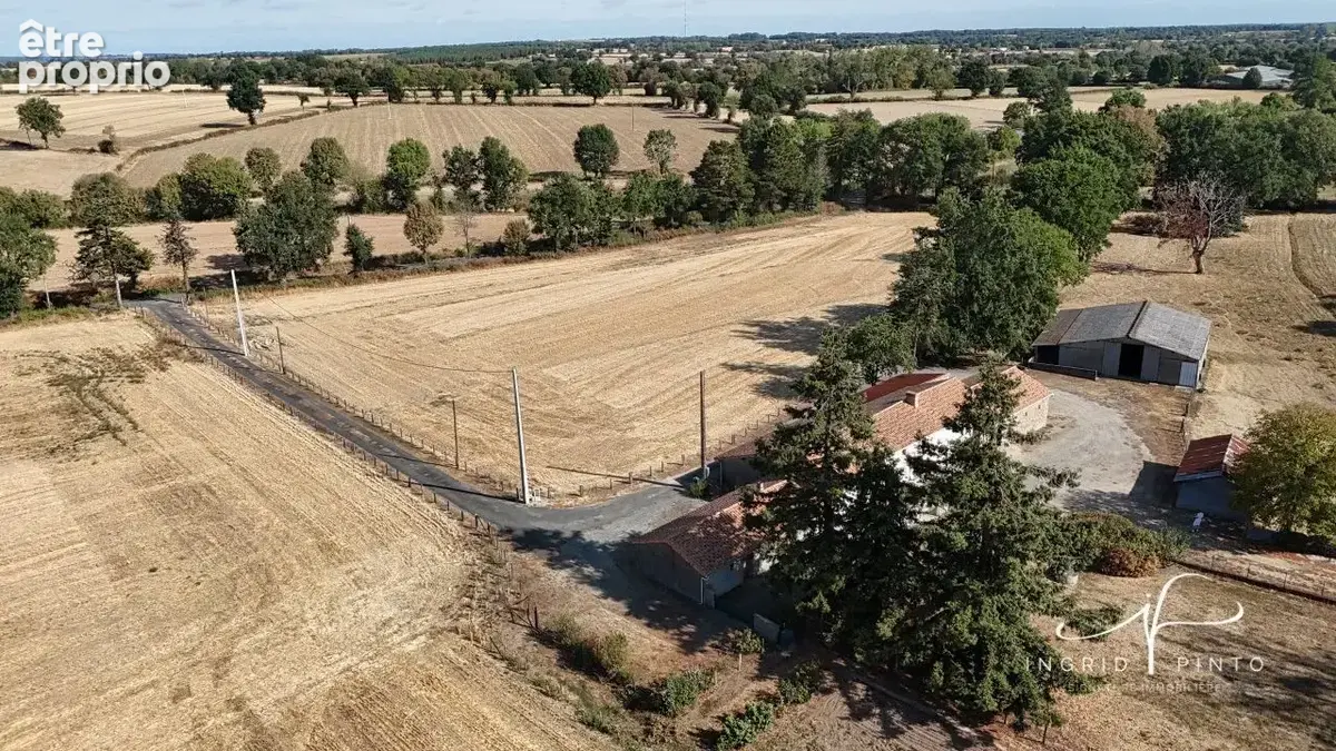 9 Hectares attenants