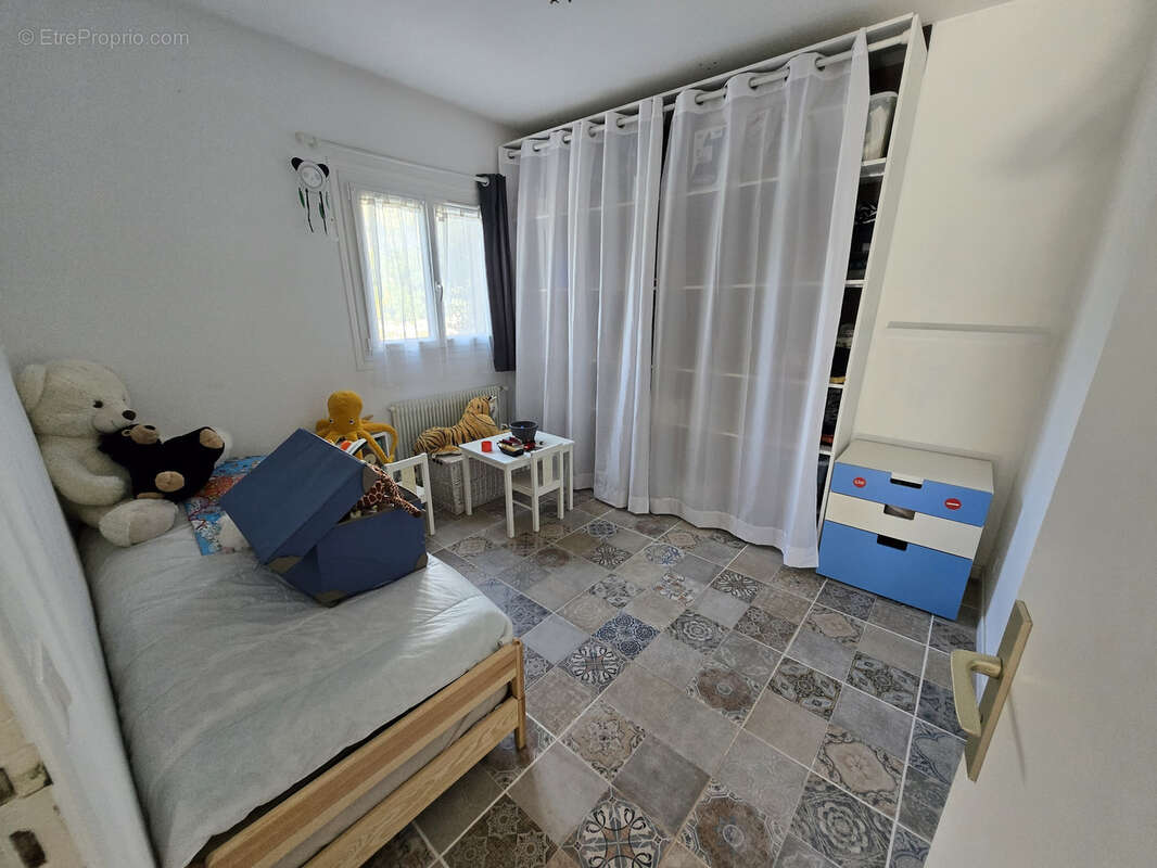 Appartement à SAINT-MARTIN-DU-VAR