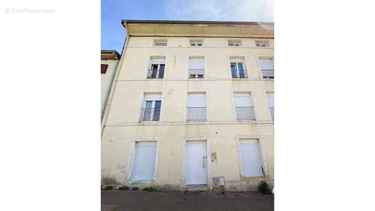 Appartement à MALZEVILLE