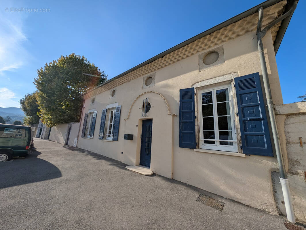 Maison à SAINT-PERAY