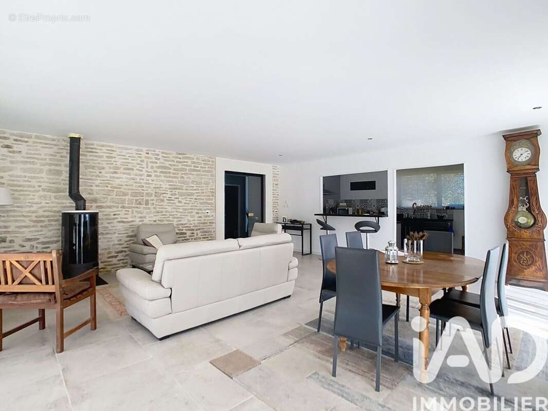 Photo 9 - Maison à JONCHERY