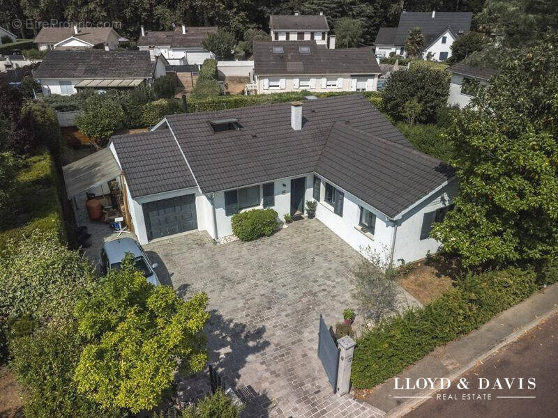 Maison 150 m² à Longpont-Sur-Orge  - photo 2