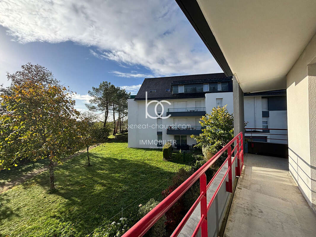 Appartement à SAINT-AVE