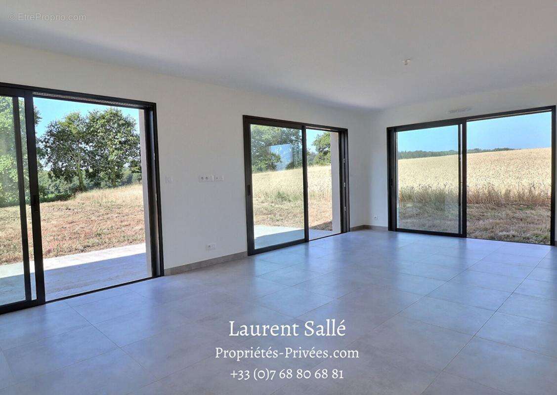Maison neuve RE 2020 de plain-pied 125 m²  - 3 chambres - Sous-sol - Terrain 2 020 m² - - photo 5