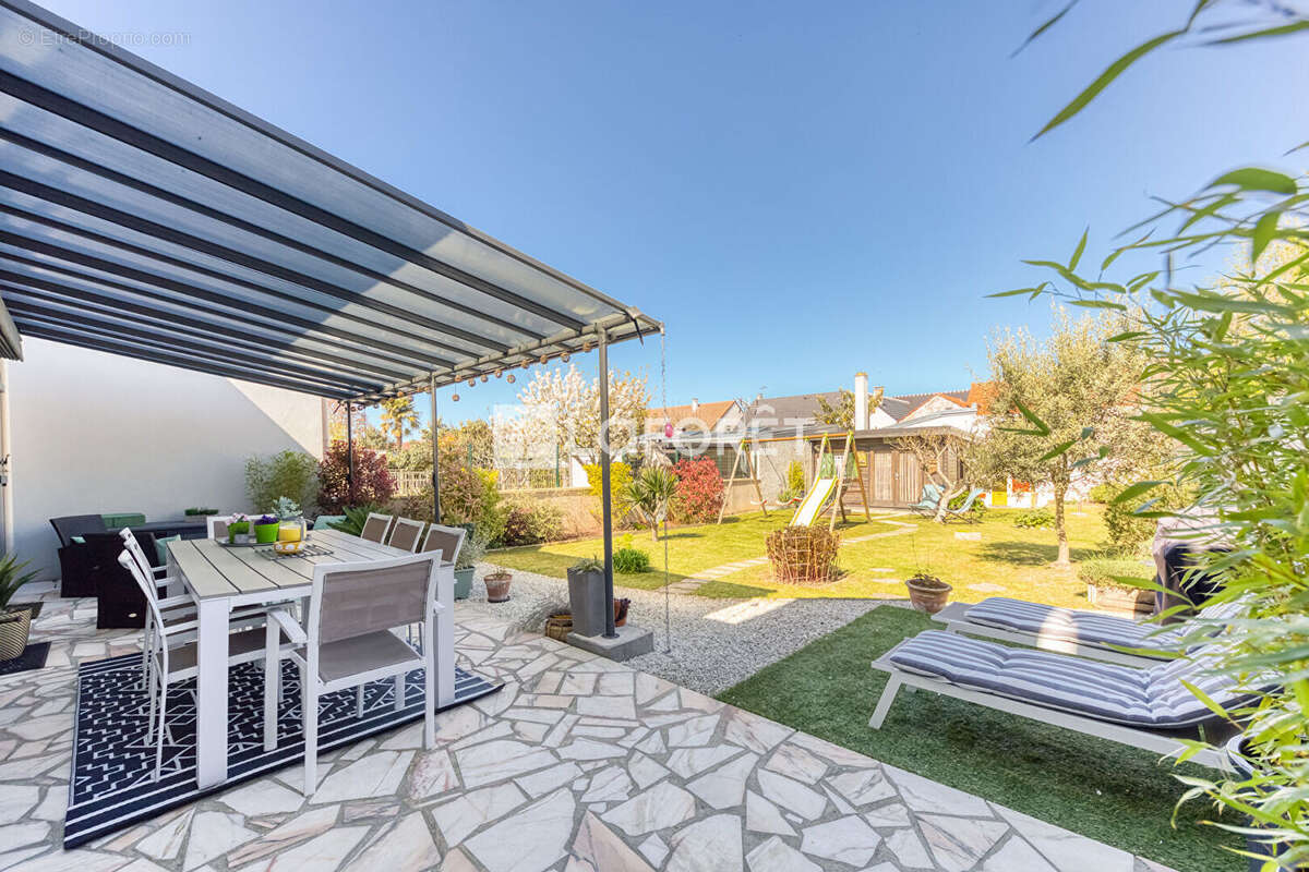 Maison à PONTAULT-COMBAULT