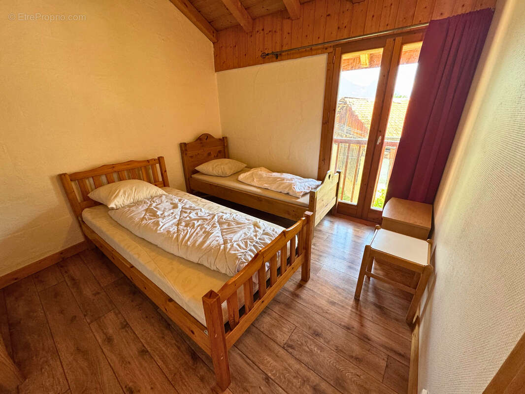 Maison à SAINT-JEAN-DE-BELLEVILLE