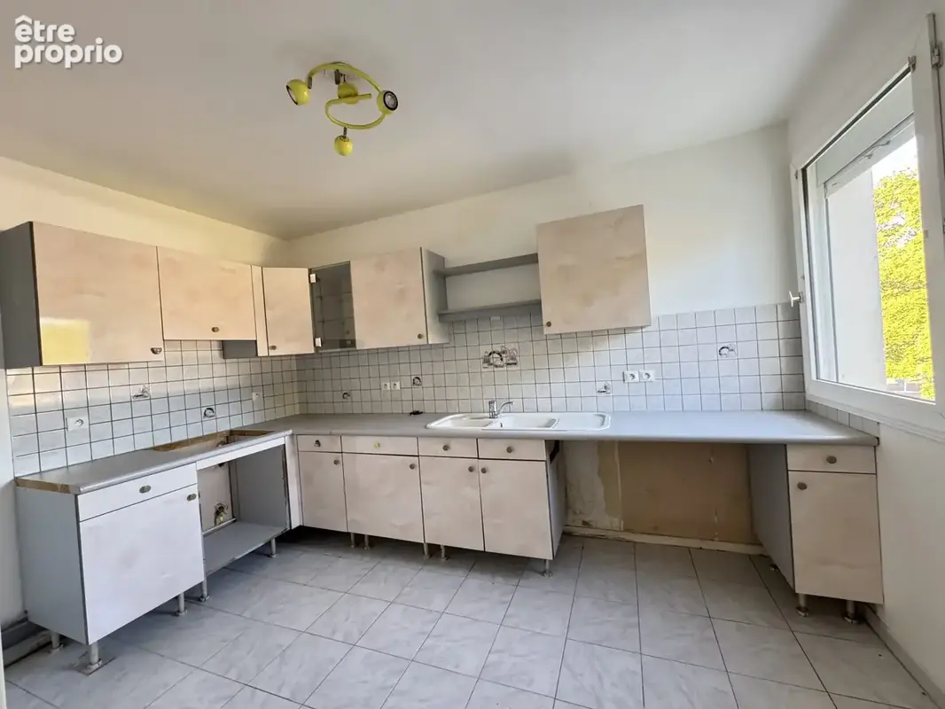 Appartement 4 pièces 92 m² à vendre à Villiers-Le-Bacle (91190) - photo 3