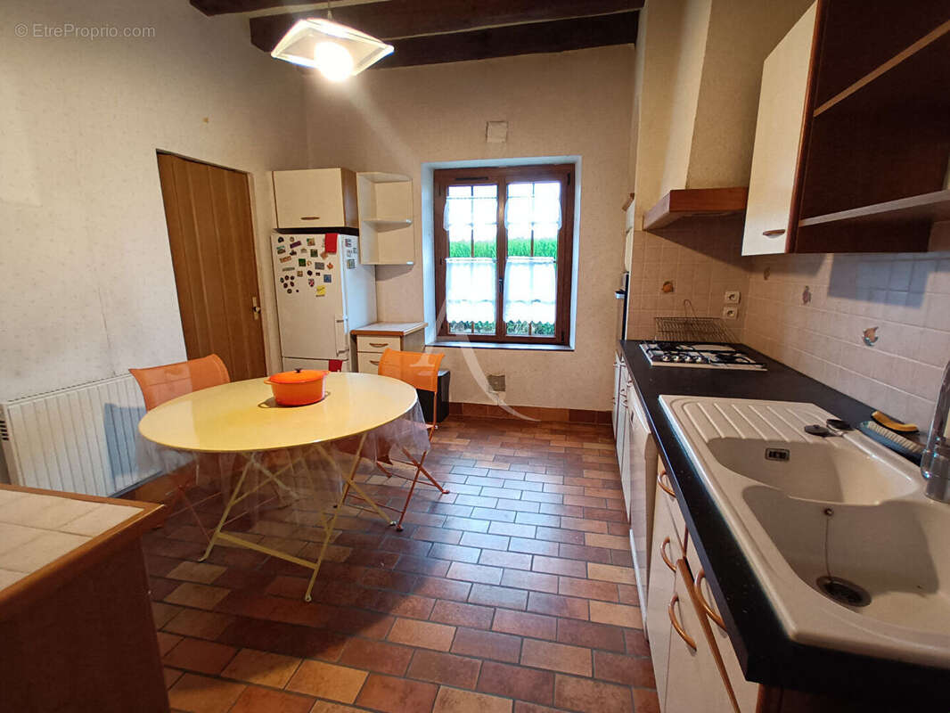 Maison à SAINT-GERVAIS-LA-FORET