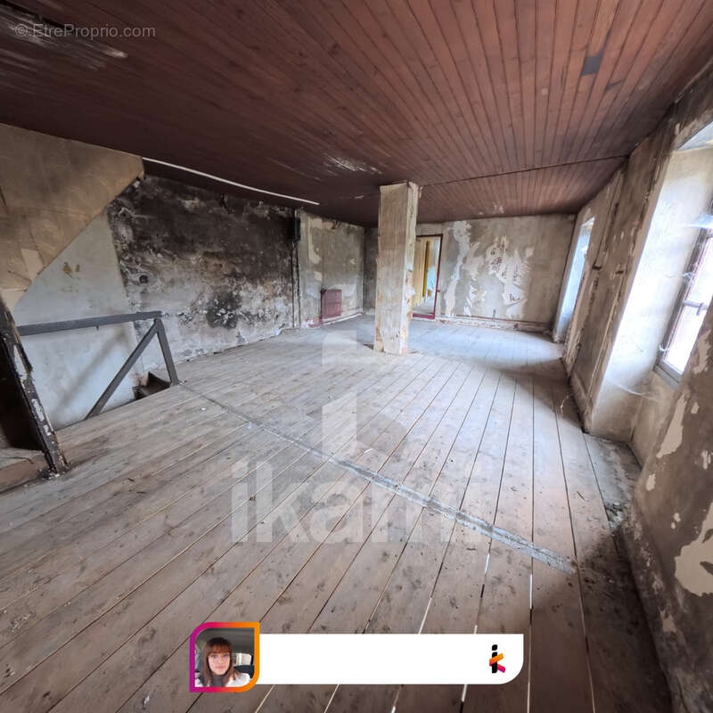 Maison à SAINT-LATTIER