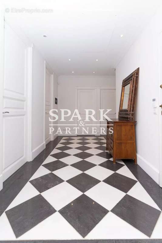 Appartement à CAP-D'AIL