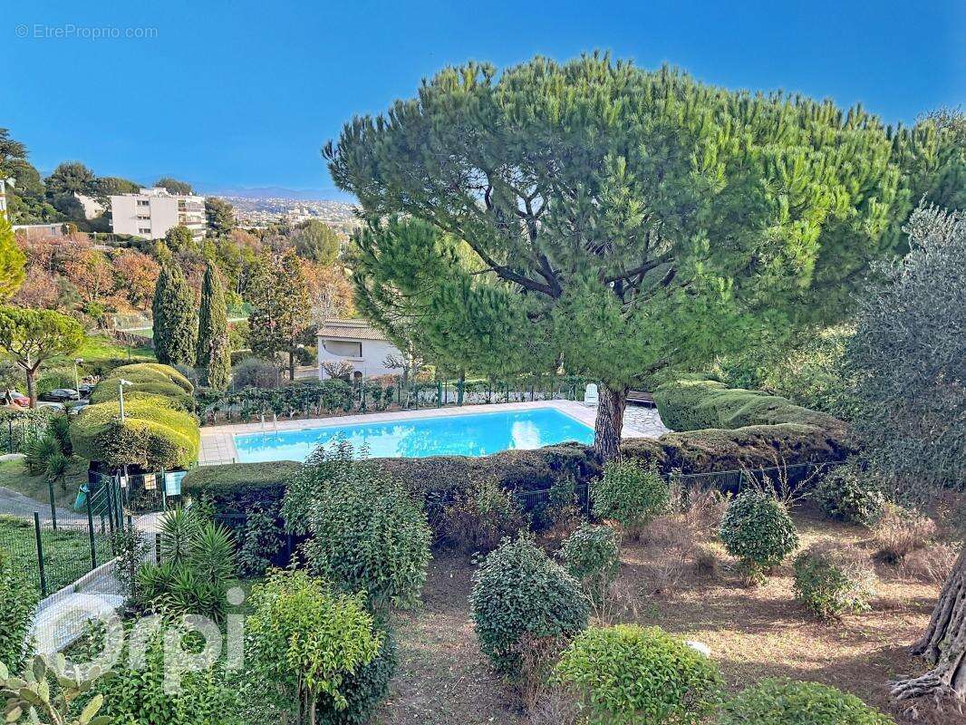 Appartement à VILLENEUVE-LOUBET