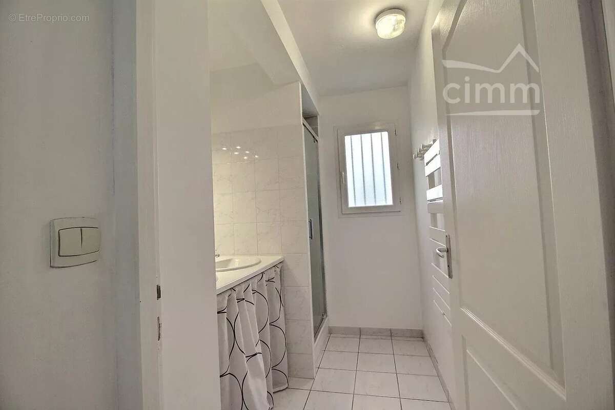 Maison à MONTLOUIS-SUR-LOIRE