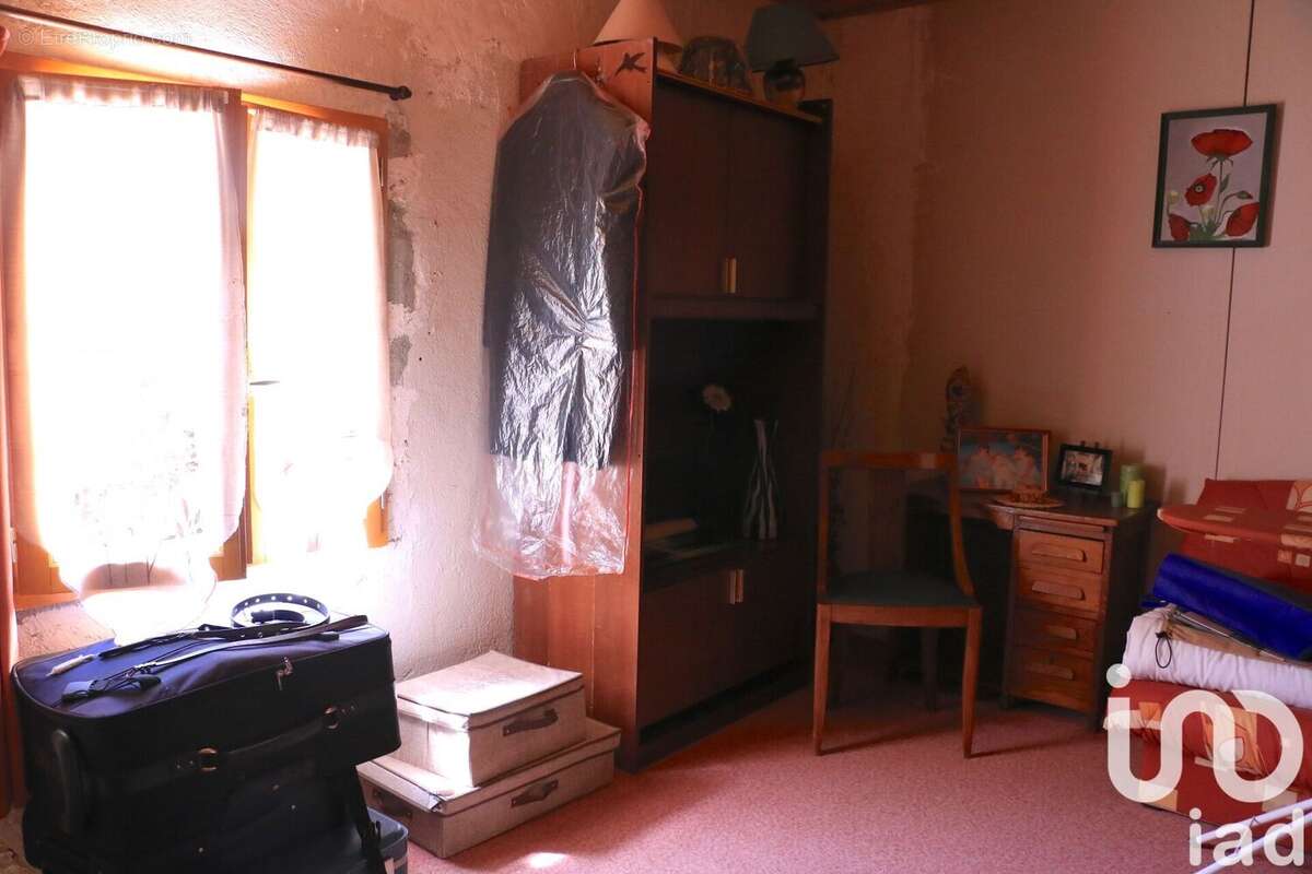 Photo 7 - Maison à SAINT-SAUVEUR-LA-SAGNE