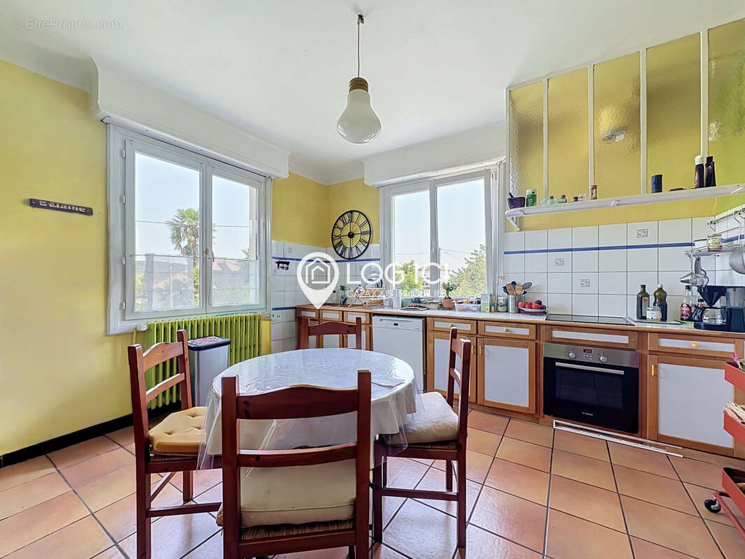 BORDES - Vente Maison T8 aux multiples possibilités à Bordes - photo 8