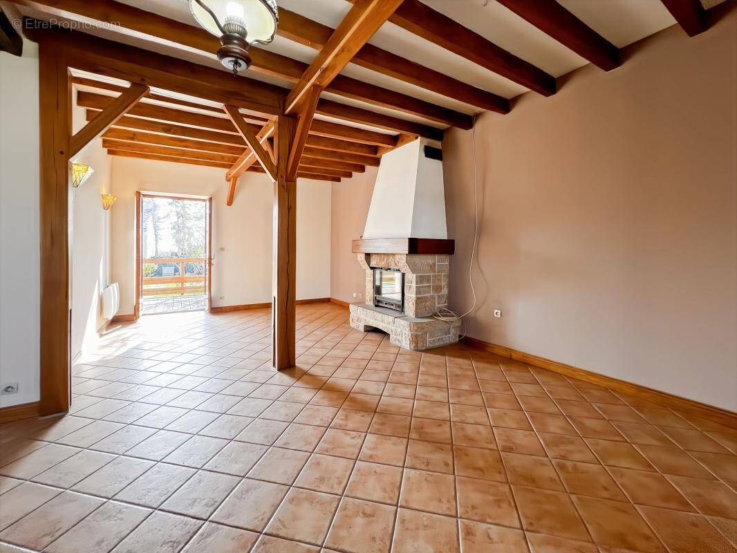 Maison à TOURNOISIS