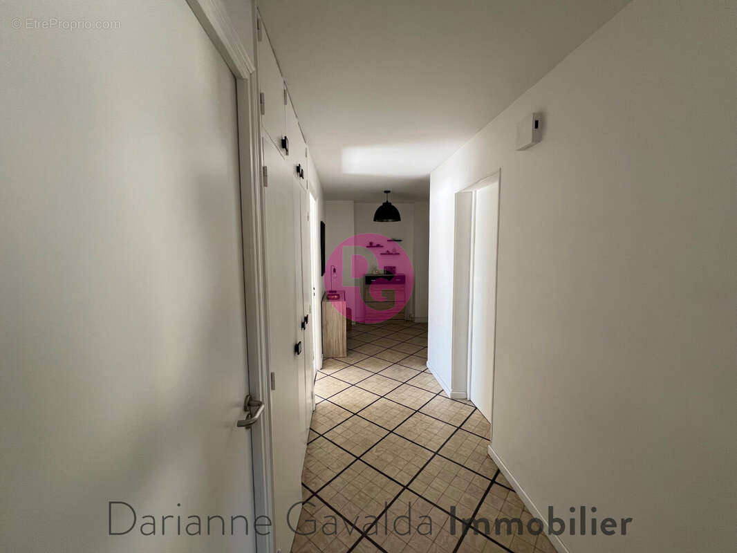 Appartement à DECAZEVILLE