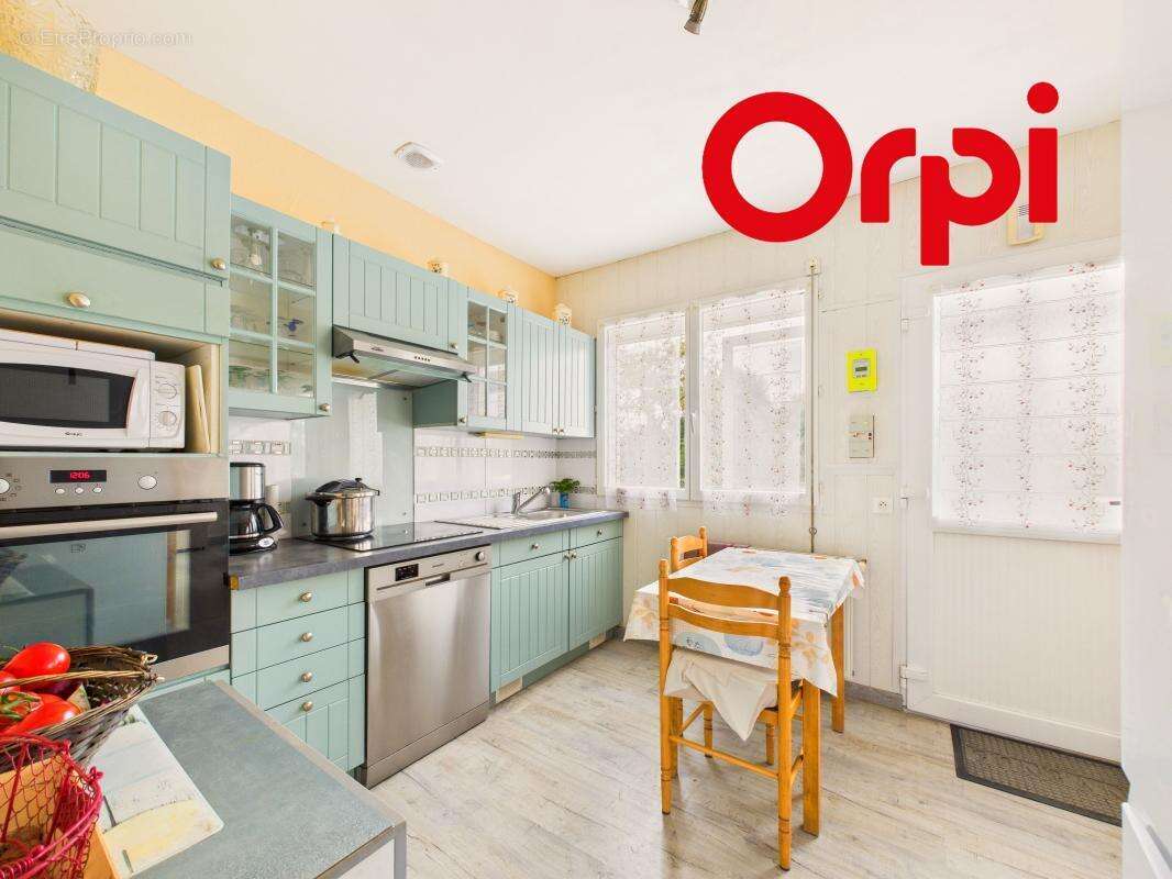 Maison à BEAUMONT-LE-ROGER