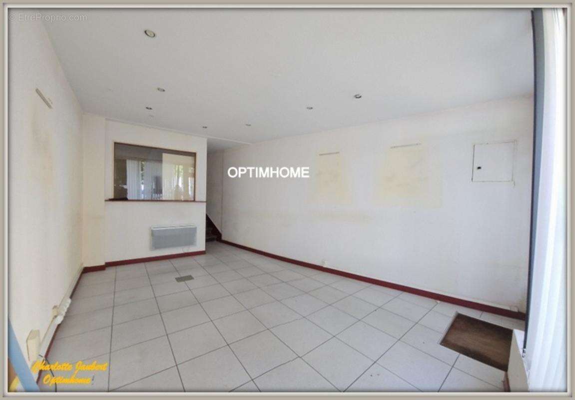 Immeuble à vendre barbezieux saint hilaire (16) - photo 2