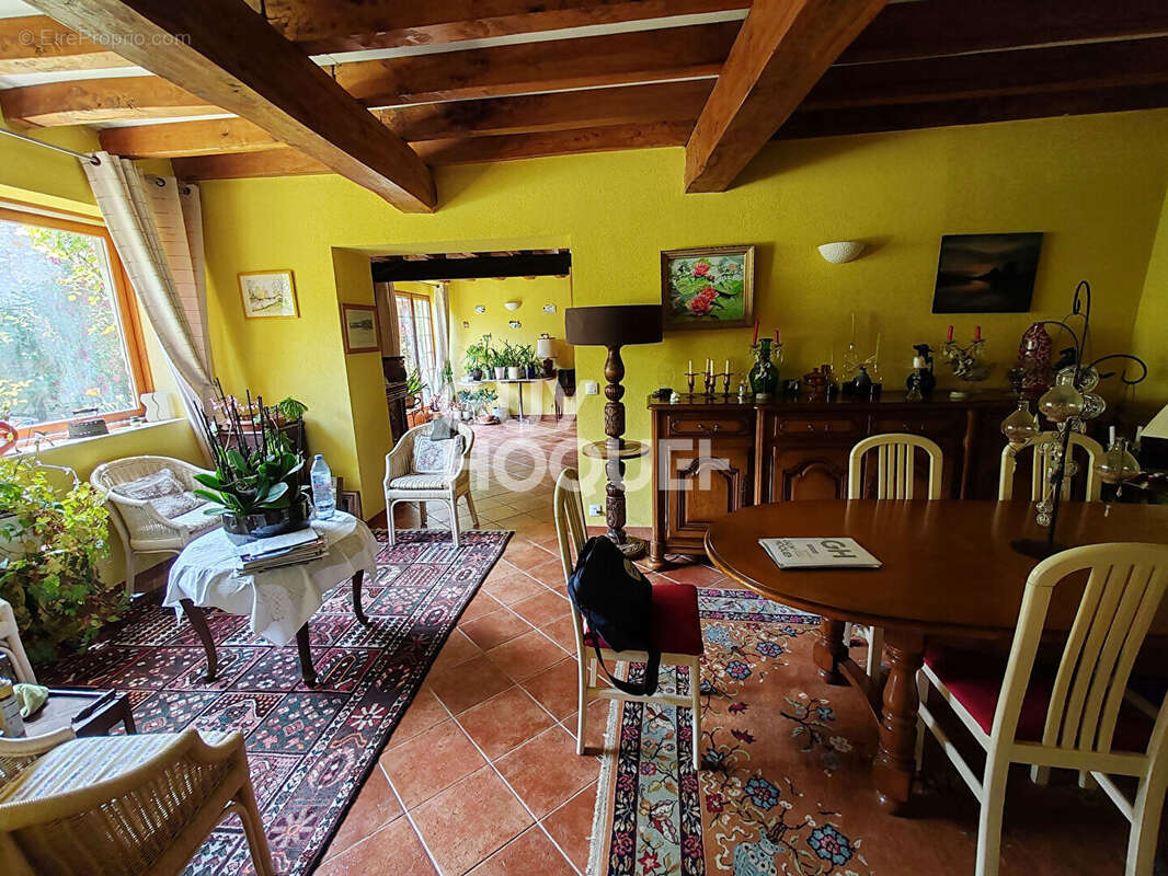 Maison à MILLY-LA-FORET