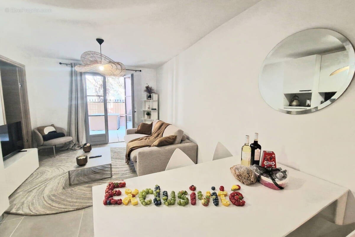 Appartement à SAINT-TROPEZ