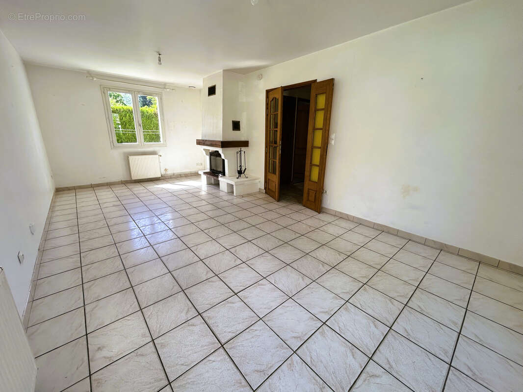 Appartement à PONT-SAINTE-MAXENCE
