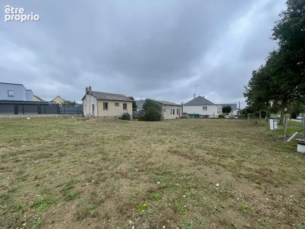 Terrain 988 m² à vendre à Commer (53470) - photo 1