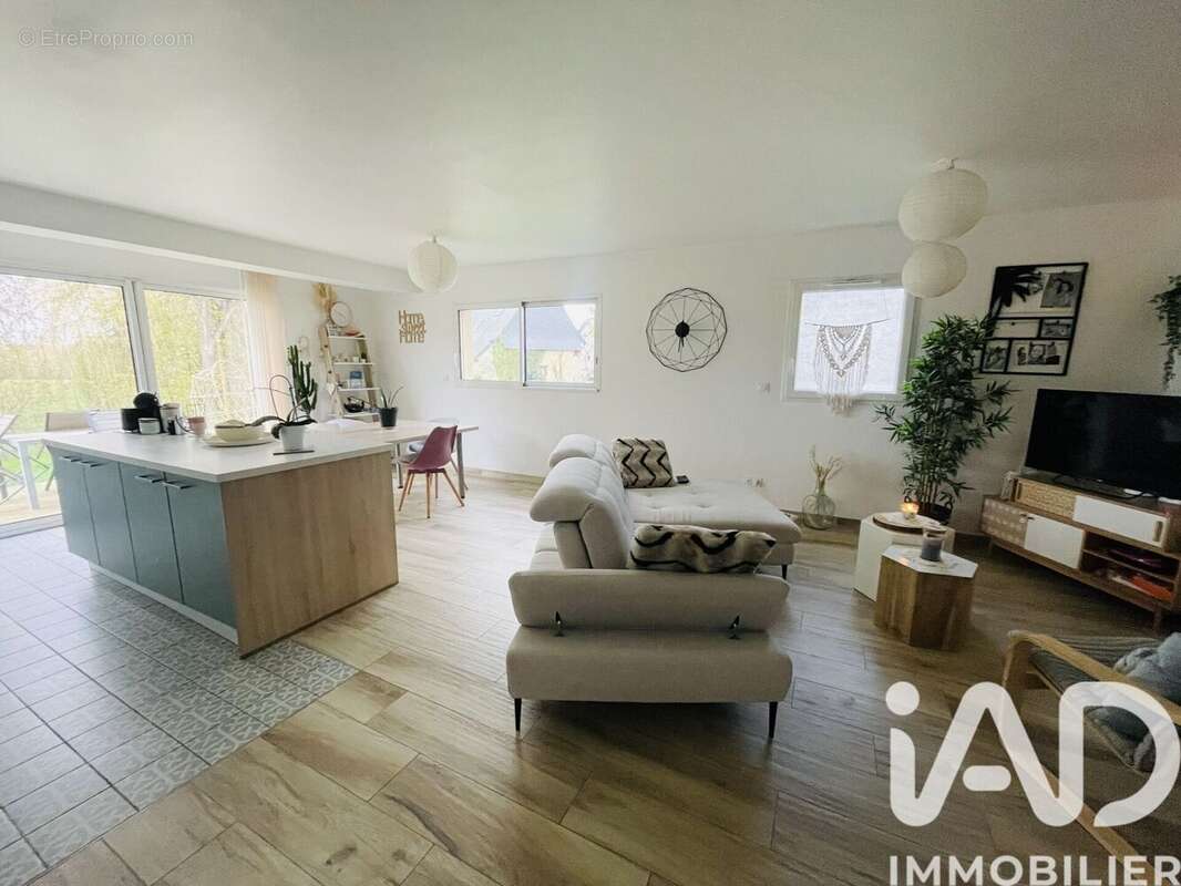 Photo 7 - Maison à NEUILLE-PONT-PIERRE