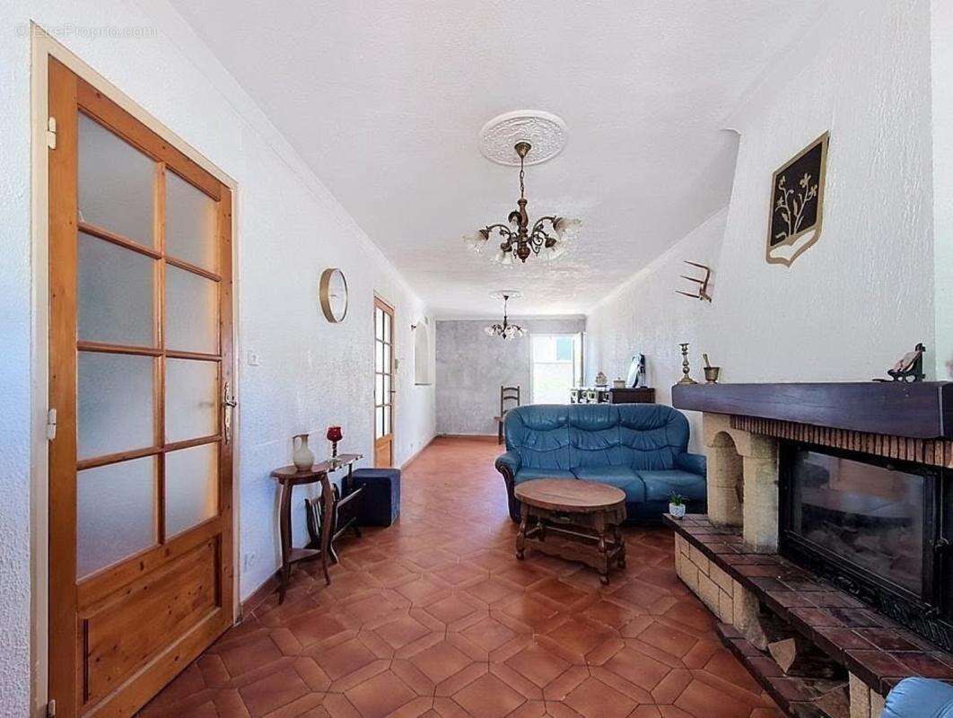 Maison 4 ch avec jardin et garage à Caissargues - photo 4