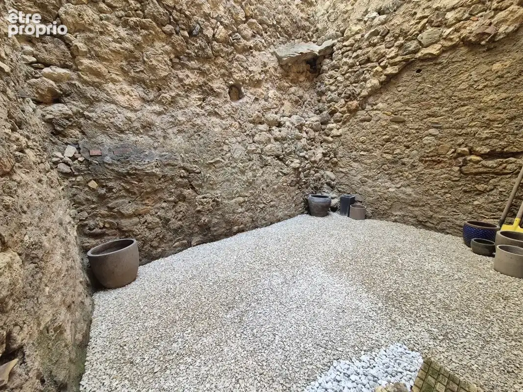 Maison de village de caractère entièrement rénovée. - photo 3