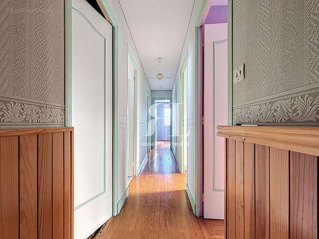 Maison à PORT-LOUIS