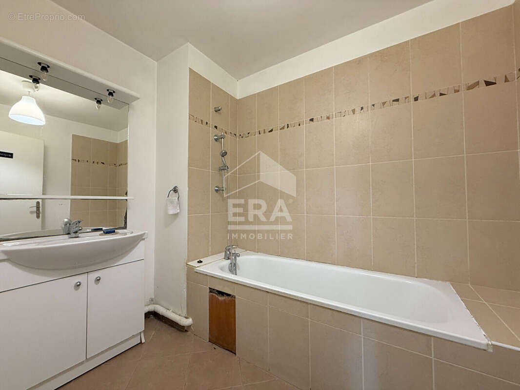 Appartement à PONTAULT-COMBAULT