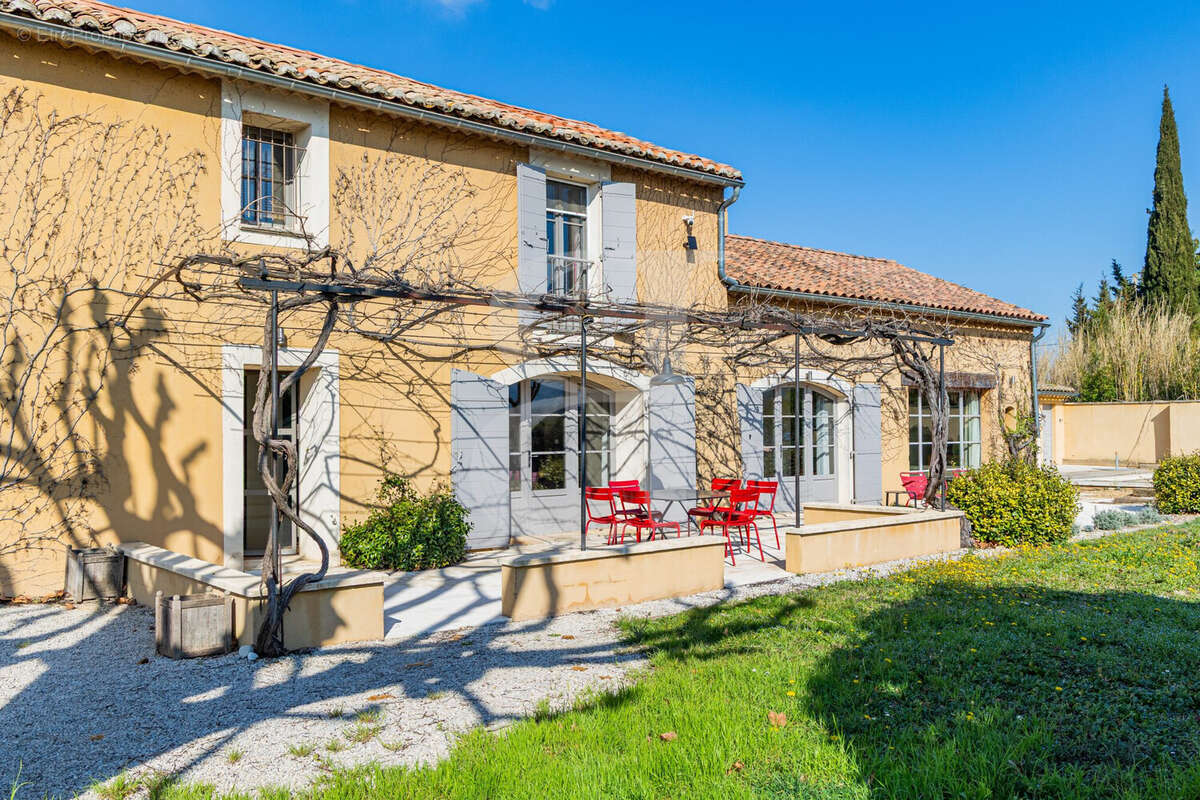 Maison à VAISON-LA-ROMAINE