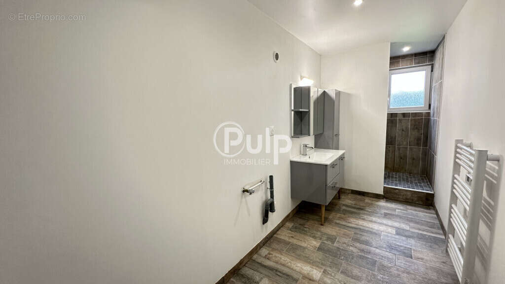 Maison à BRUAY-LA-BUISSIERE