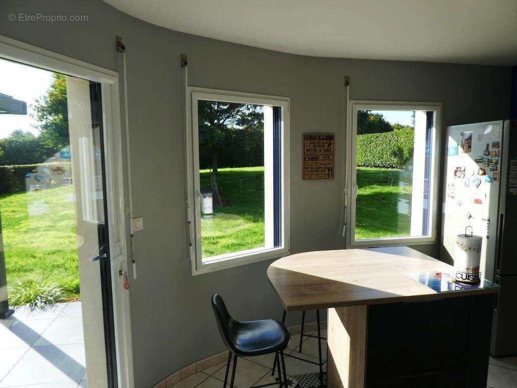 Maison à LOCMALO