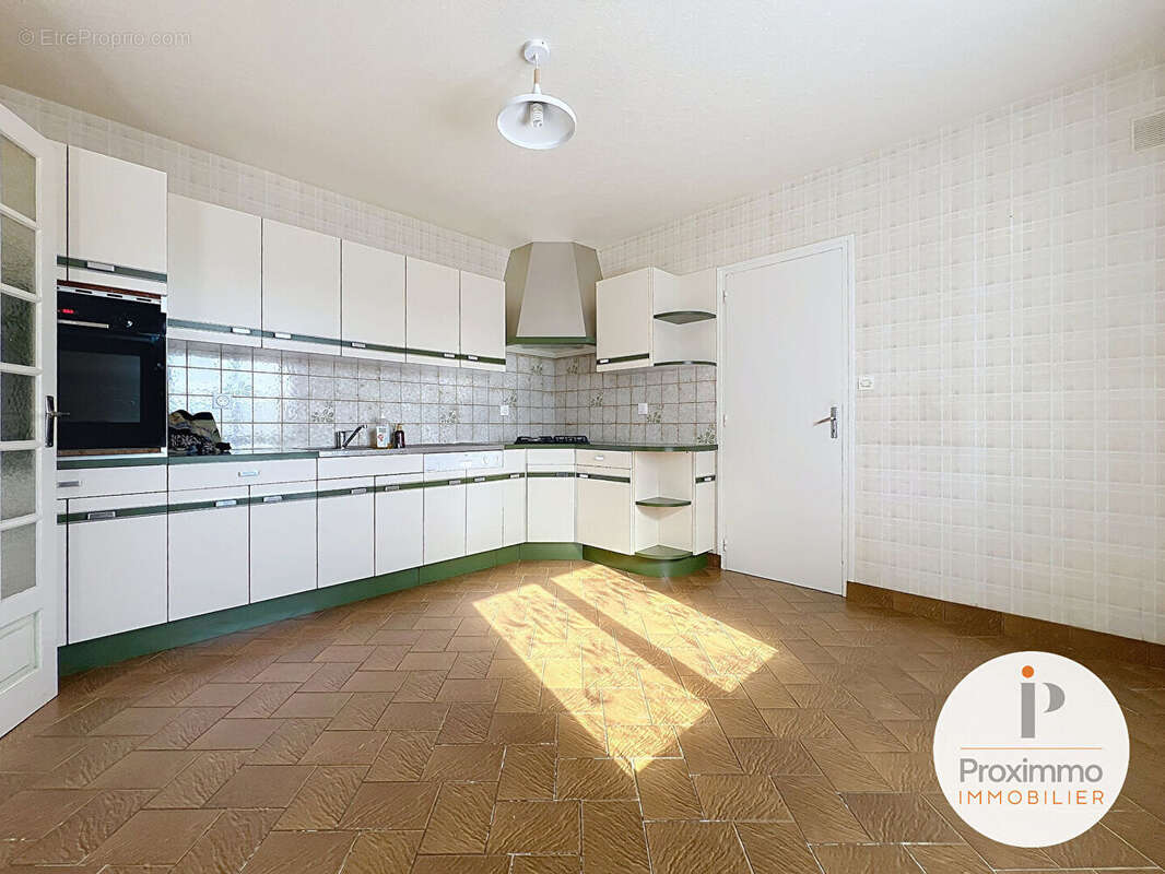 Maison à QUESTEMBERT