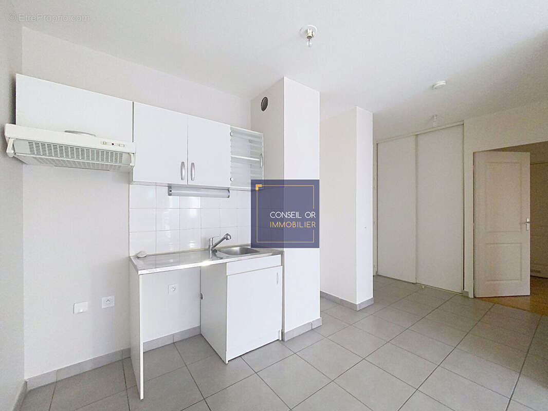 Appartement à OULLINS