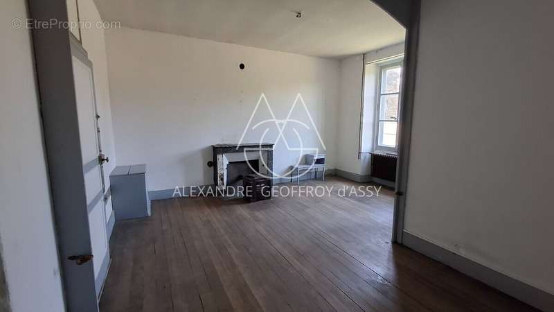 Maison à COLOMBEY-LES-DEUX-EGLISES