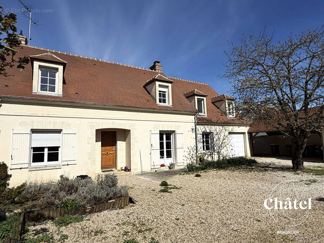 Maison à SENLIS