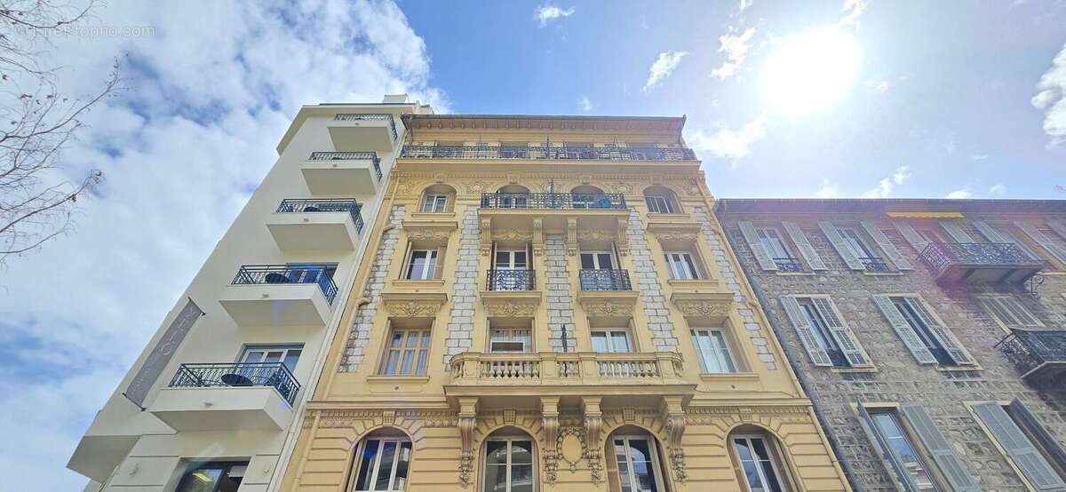 Appartement à NICE
