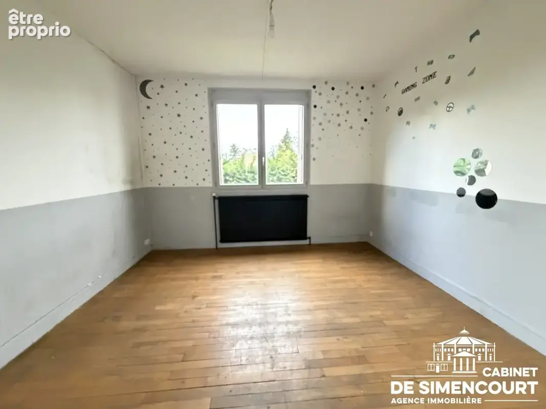 ESSERTAUX -  Maison individuelle avec jardin et nombreuses possibilités - photo 5