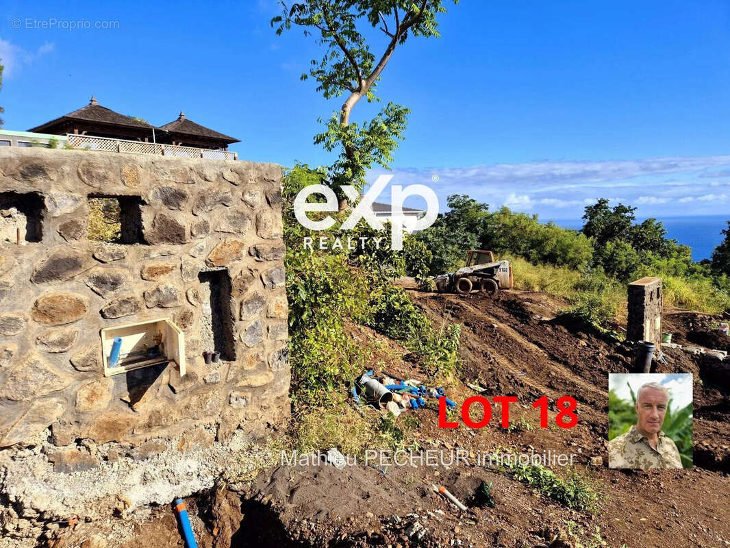 LOT 18 - Terrain à SAINT-LEU