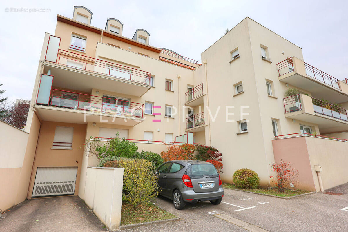 Appartement à ESSEY-LES-NANCY