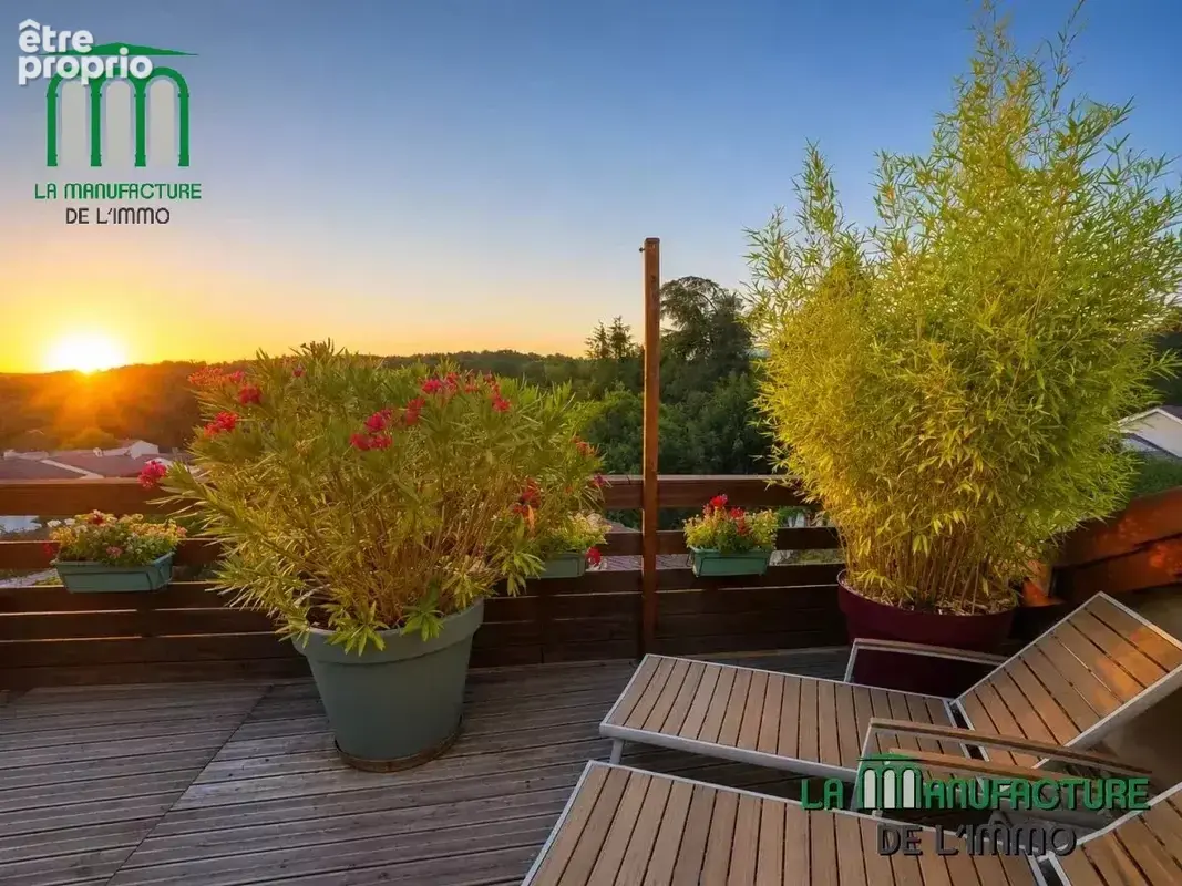 Appartement type F4 bis – 67,33 m² carrez (104,48 m² au sol) – terrasse tropezienne – garage – stationnement - photo 10