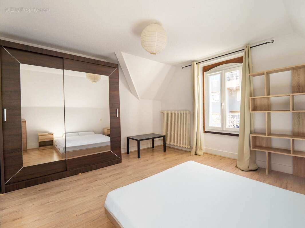Appartement à EVIAN-LES-BAINS