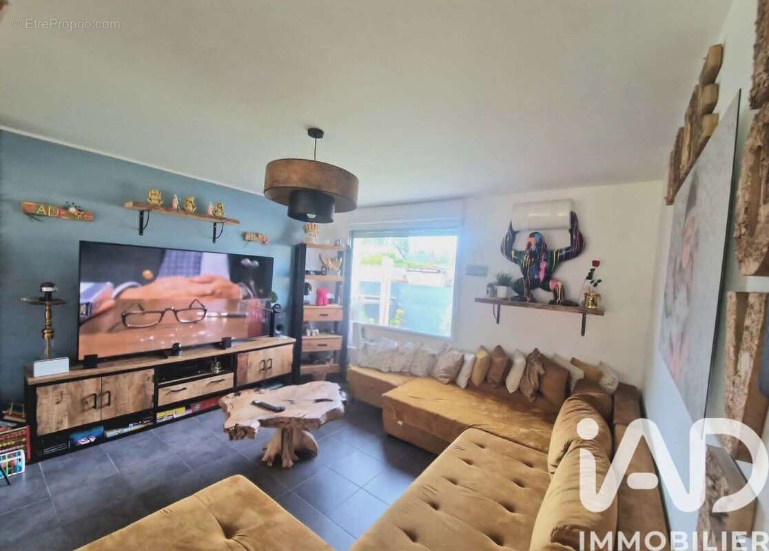 Photo 4 - Maison à ESTEVELLES