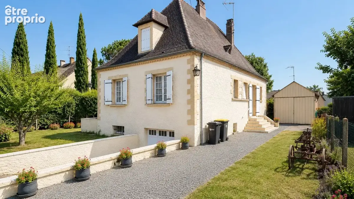 Maison perigourdine traditionnelle sur 700 m² de   terrain ; - photo 2