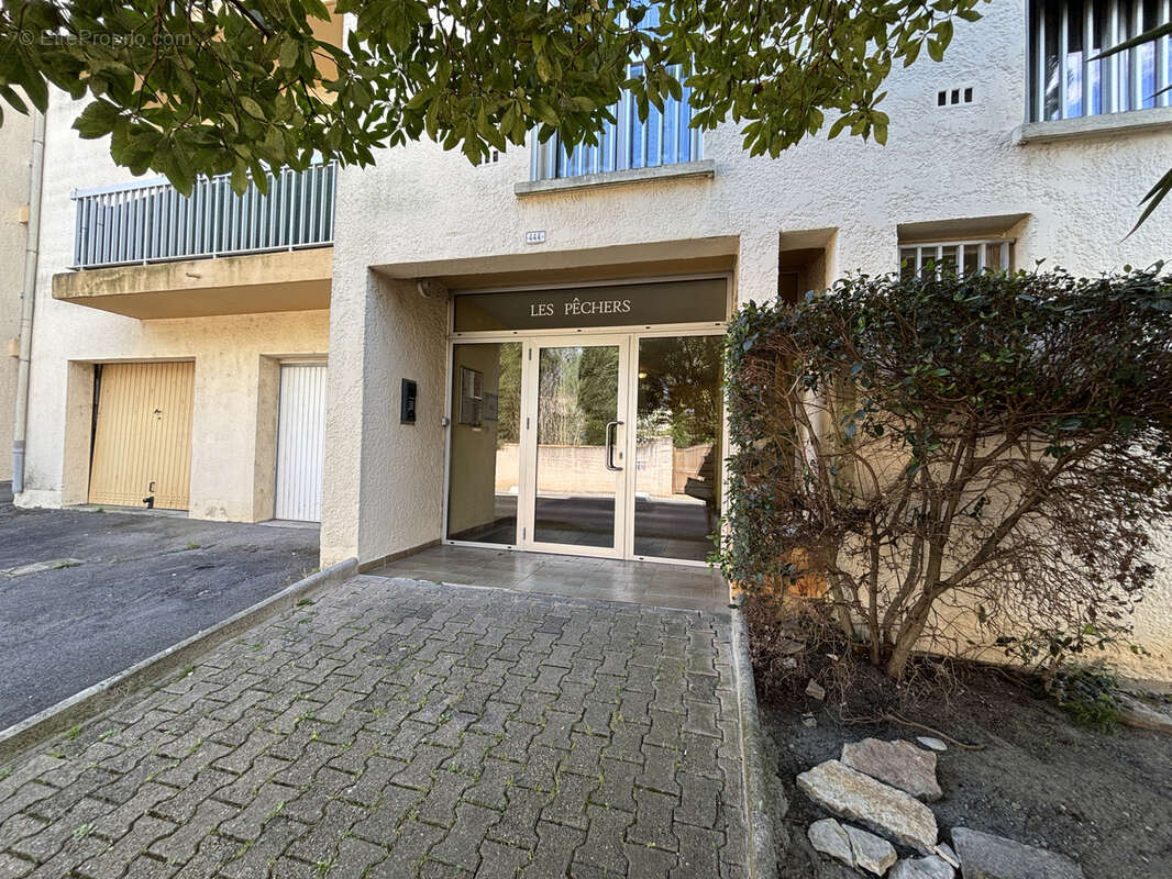 Appartement à LUNEL