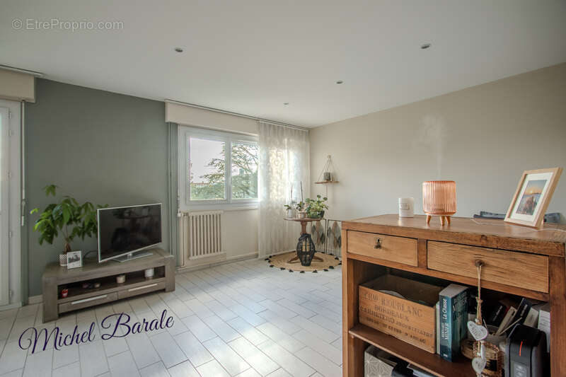 Appartement à FEYZIN