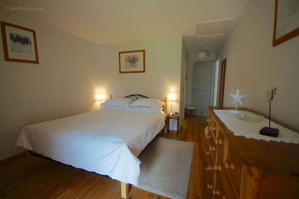 Maison à VILLEDIEU-LES-POELES