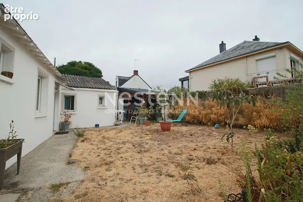 Maison donges centre ville environ 90 m2, 2 chambres,  sejour 35 m², jardin et grand garage  + dependances - photo 14